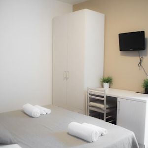 Camera con letto king size